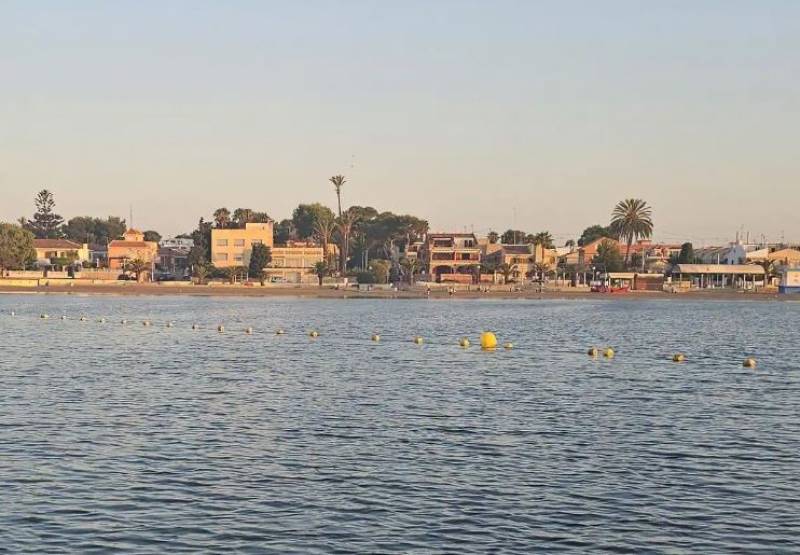 New beacon system installed on Mar Menor beaches to protect swimmers