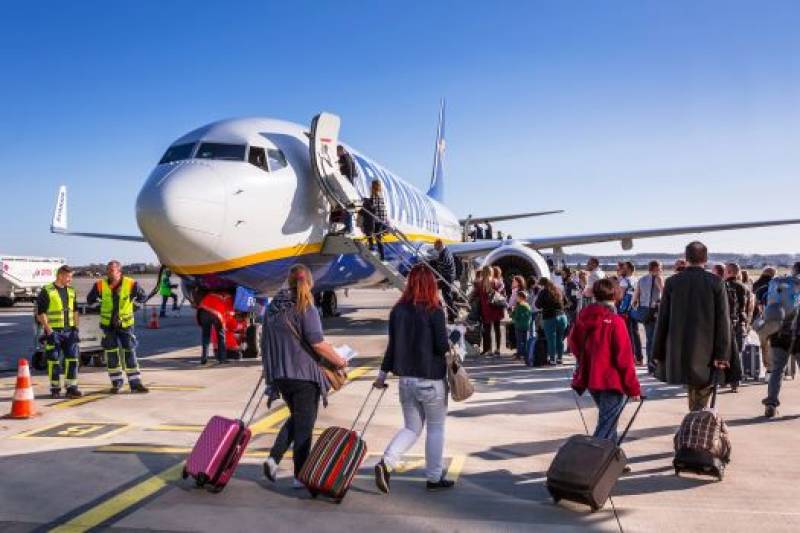 Spain fines Ryanair and four other airlines 179 million euros for abusive hand luggage policies