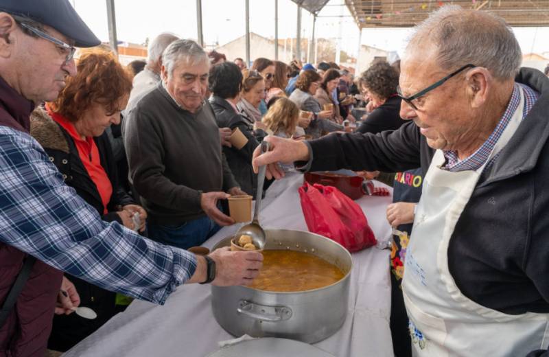 January 18 Enjoy the traditional chicken meatballs of Pozo Estrecho