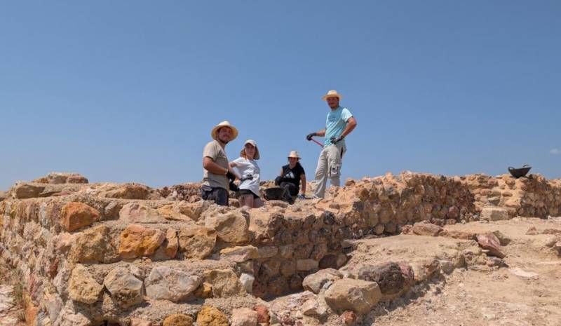 Archaeology digs begin in Alhama at Cabecico Redondo and Las Paleras