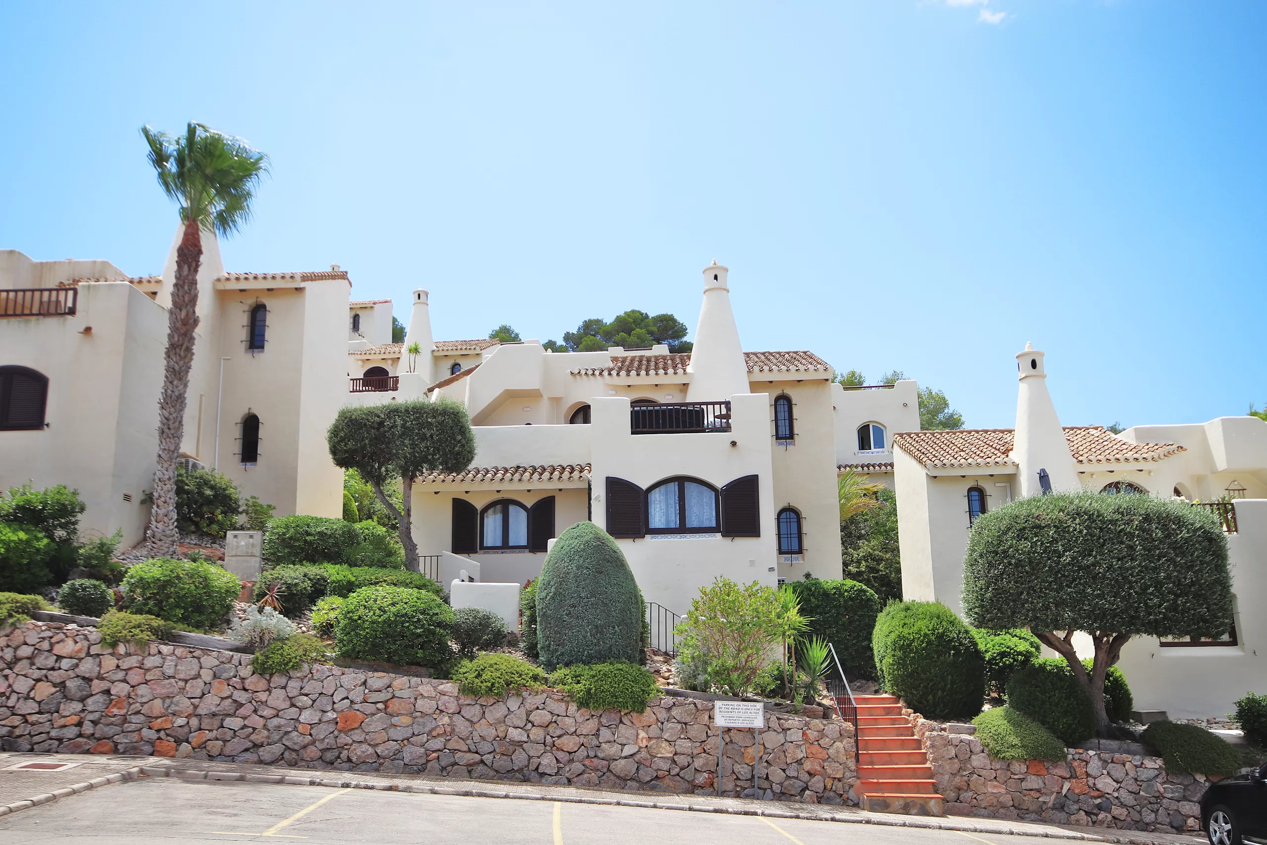 Why August is the perfect time to view property at La Manga Club with Elysium Properties